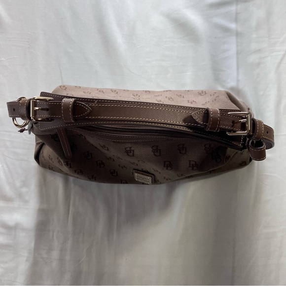 VINTAGE EARLY 2000s Dooney&Burke Taupe Signature Nylon Tote - Picture 6 of 16